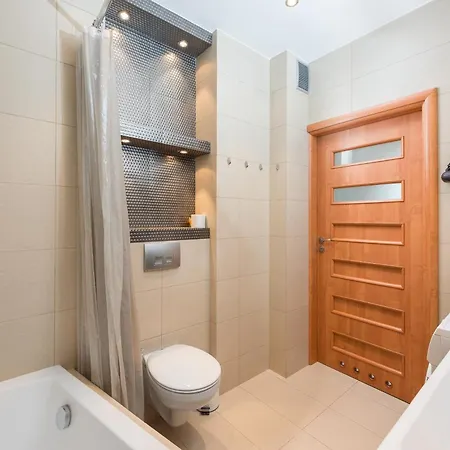 Appartement Saska Kepa Pleasant By Bookinghost *