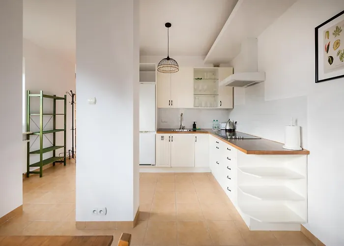 Saska Kępa Pleasant *